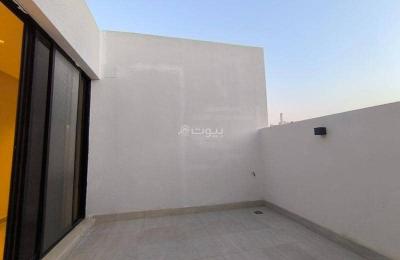 Modern top floor apartment for sale in cordoba district