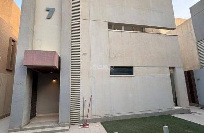Villa for rent in Al Yasmeen neighborhood, north of Riyadh