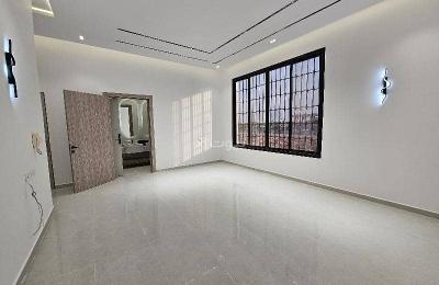 For sale, excellent first upper floor in the Al-Mu'azilah neighborhood.