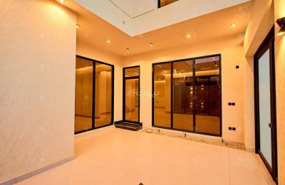 Villa For Sale in Al Mahdiyah, West Riyadh