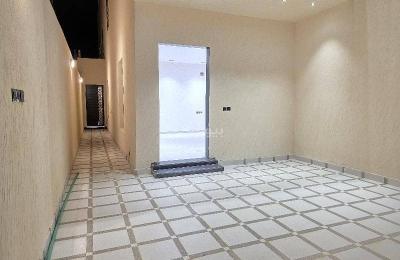 Floor for Sale in Al Rimal, East Riyadh