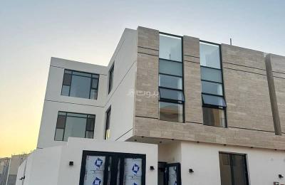 Villa For Sale in Al Mahdiyah, West Riyadh