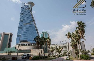 Commercial office for rent in the most luxurious towers of Jeddah
