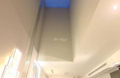 Apartment in Shihar 5 bedrooms 750000 SAR - 87793018