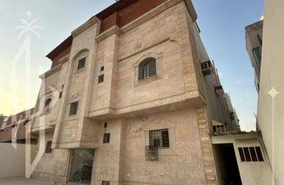 Building for sale in Shuran, Madina