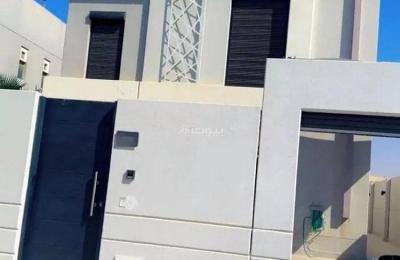 Villa for sale in King Khalid International Airport, north Riyadh