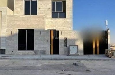 Villa For Sale in Al Mahdiyah, West Riyadh