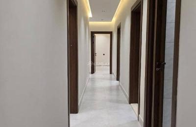 For sale: a luxury apartment in Al Salamah, north of Jeddah.