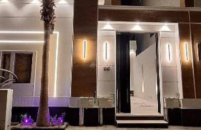 Floor for sale in Al Janadriyah, East Riyadh