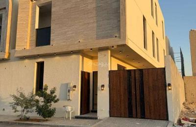 Villa For Sale in Al Mahdiyah, West Riyadh