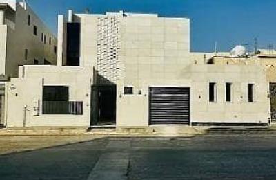Villa For Sale in Al Mahdiyah, Riyadh