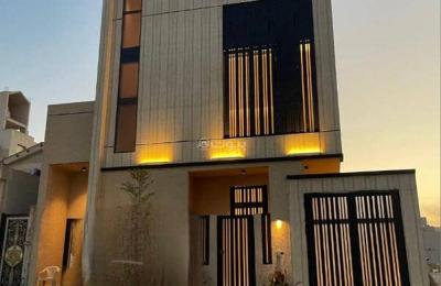 Villa For Sale in Al Mahdiyah, Riyadh
