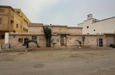 Villa in North Jeddah，Taiba District 8 bedrooms 2200000 SAR - 87831875