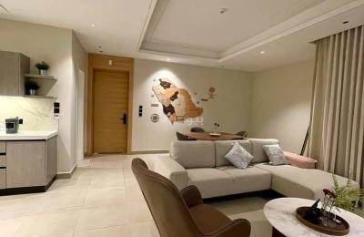 Apartment in North Riyadh，Al Yasmin 3 bedrooms 120000 SAR - 87824002