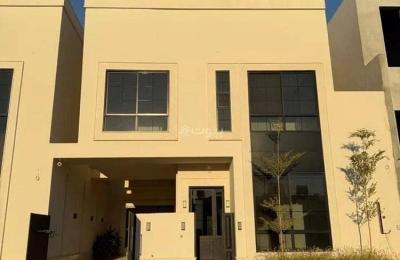 Villa For Sale in Al Mahdiyah, Riyadh