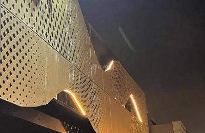 Entire office building for rent