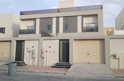8 Bedroom Villa For Sale in Al Hussam, Dammam