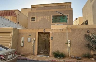 300m villa for sale in Al-Sahafa neighborhood