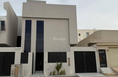 A villa consisting of 6 bedrooms for sale in Mahdia.