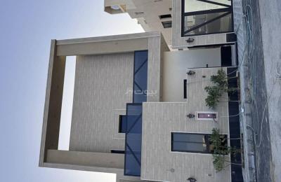 Villa consisting of 4 bedrooms for sale in Mahdia.