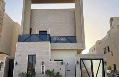 Villa For Sale in Al Mahdiyah, Riyadh