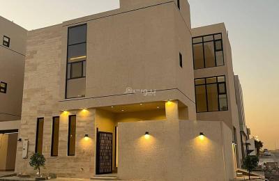 Villa For Sale in Al Mahdiyah, Riyadh