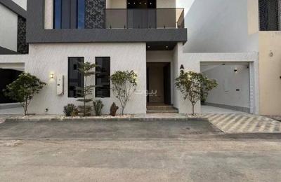 Villa For Sale in Al Mahdiyah, Riyadh
