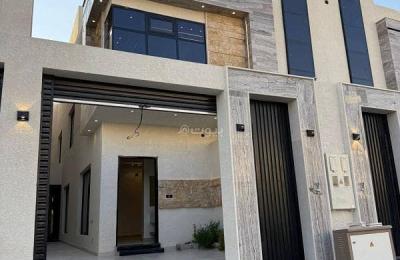 Floor for sale in Tuwaiq, West Riyadh