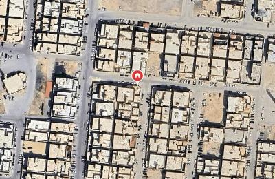 Floor for sale in Tuwaiq, west Riyadh