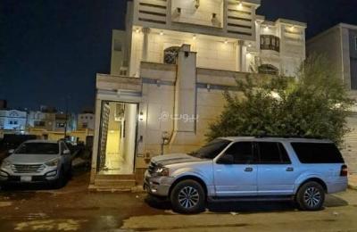 Villa for sale with 1st floor + 3 apartments