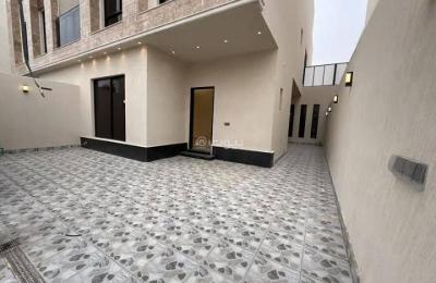 Villa For Sale in Al Rimal, East Riyadh