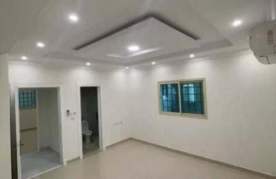 Floor 390 SQM with 3 Bedrooms