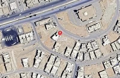 Villa 427 SQM Facing East on 20m Width Street