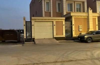 Villa 292.24 SQM Facing North with 4 Bedrooms