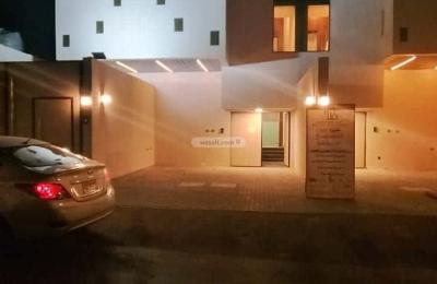 Floor 179 SQM with 5 Bedrooms