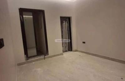 Floor 204 SQM with 5 Bedrooms