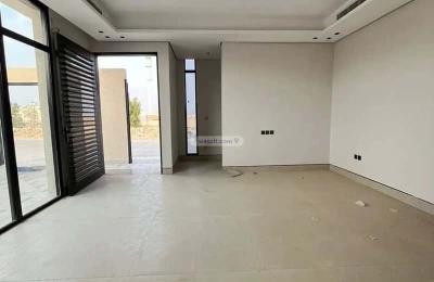 Villa 393 SQM Facing South on 15m Width Street