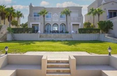 Rest House 2878.51 SQM Facing South West on 15m Width Street