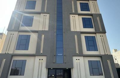 Floor 303.24 SQM with 6 Bedrooms