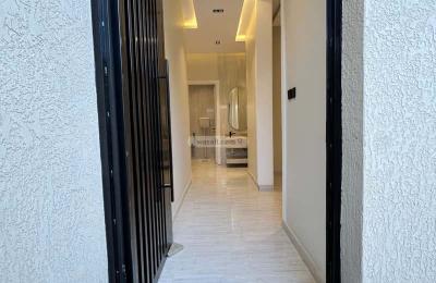 Apartment with 6 Bedrooms