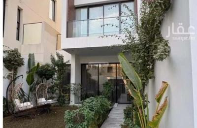 Villa 500 SQM Facing North on 25m Width Street