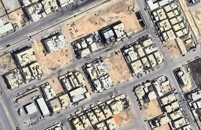 Villa 260 SQM Facing North with 9 Bedrooms