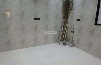 Floor 141 SQM with 5 Bedrooms