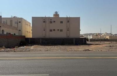 Land 625 SQM Facing North