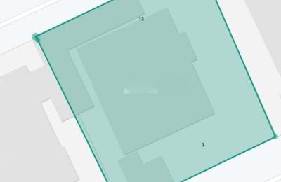 Land 700 SQM Facing South on 10m Width Street