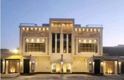 Floor 211 SQM with 5 Bedrooms