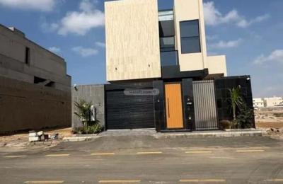 Villa 345 SQM Facing South on 15m Width Street