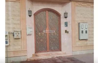 Villa 376 SQM Facing East on 20m Width Street