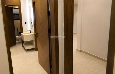 Floor 249 SQM with 6 Bedrooms