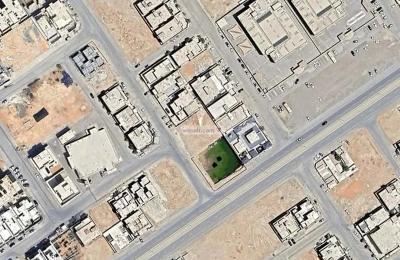 Villa 359 SQM Facing West on 20m Width Street